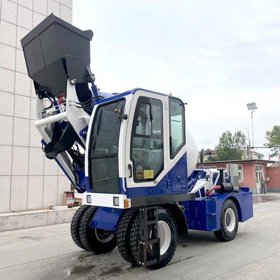 Self Concrete Mixer Truck